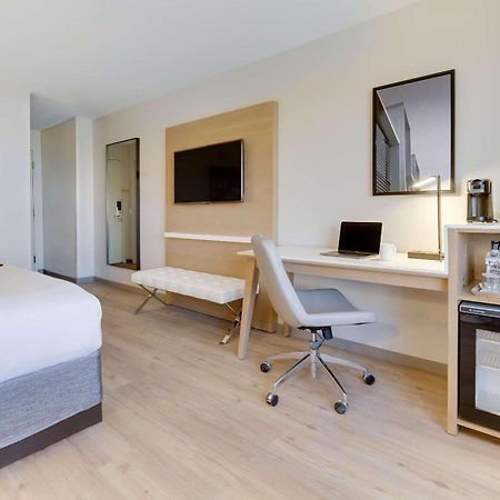 Radisson Hotel Phoenix Airport Zewnętrze zdjęcie