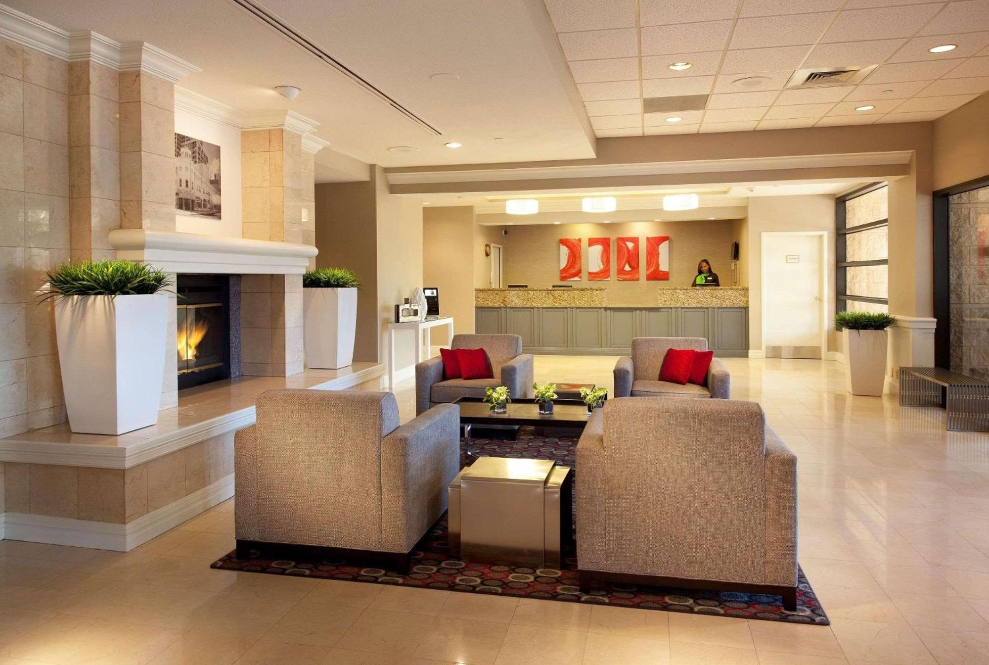 Radisson Hotel Phoenix Airport Zewnętrze zdjęcie