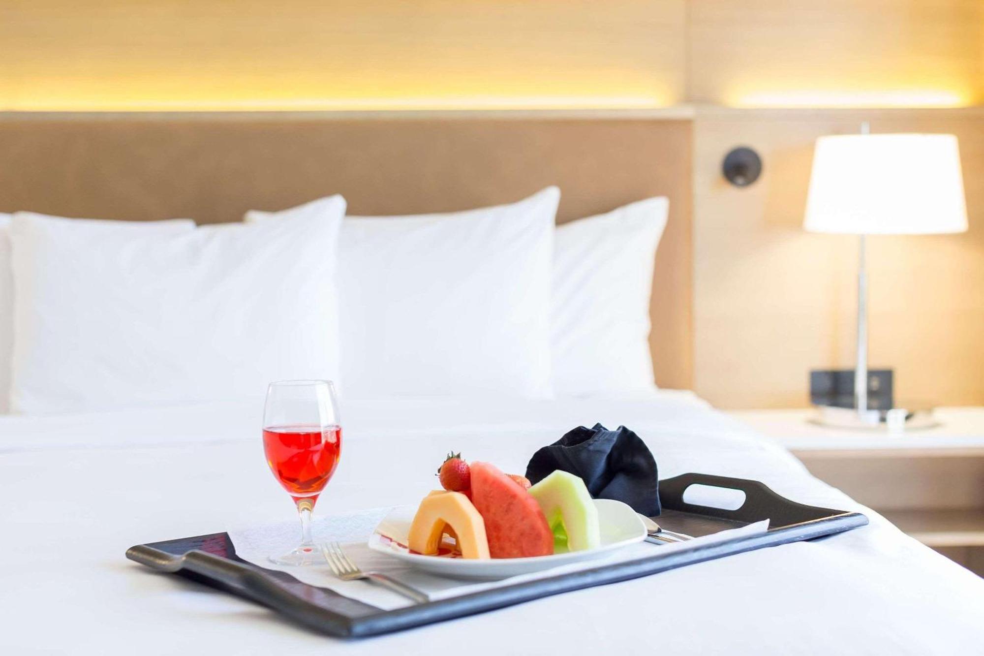 Radisson Hotel Phoenix Airport Zewnętrze zdjęcie