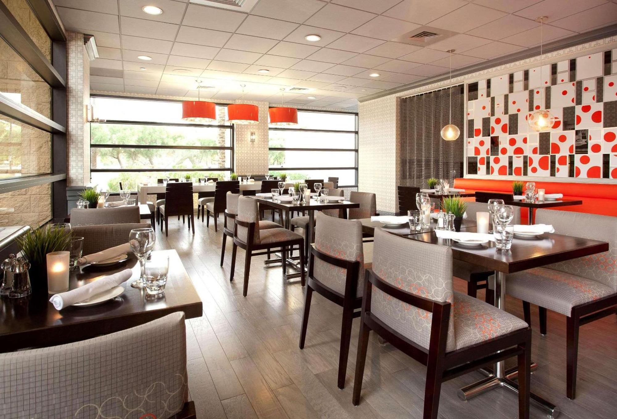 Radisson Hotel Phoenix Airport Zewnętrze zdjęcie