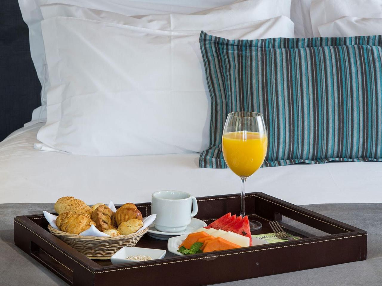 Radisson Hotel Phoenix Airport Zewnętrze zdjęcie
