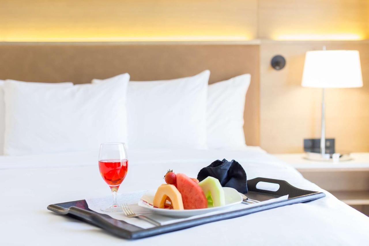 Radisson Hotel Phoenix Airport Zewnętrze zdjęcie